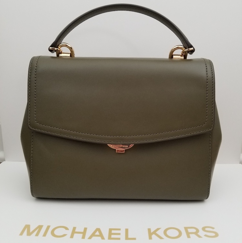 New Michael Kors Ava Bag